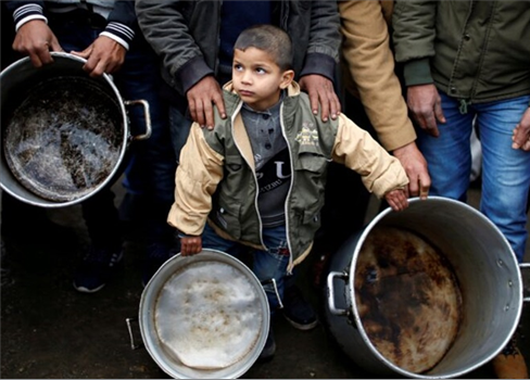 الجوع يرفع أعداد الشهداء في غزة